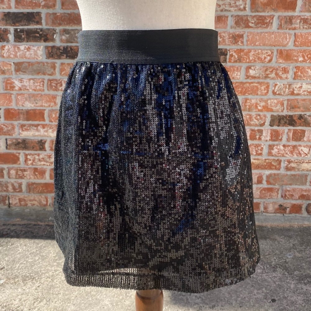 Romeo & Juliet Couture black fully sequined skater skirt/ M /Excellent condition - Picture 7 of 9